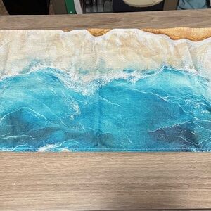 Ocean Wave Print Tapestry/Table Runner